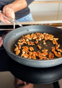 🥗 Waldorfský salát s kuřetem a japonskou majonézou 8 waldorfsky salat japonska mandolina kirelwa 10